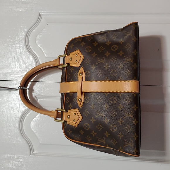 Louis VuittonMonogram Canvas Manhattan GM Handbag - Picture 6 of 17